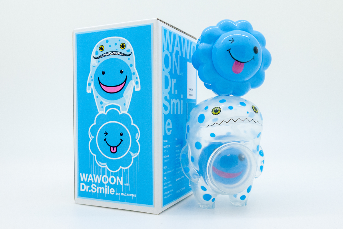 Transparent WAWOON with blue dots